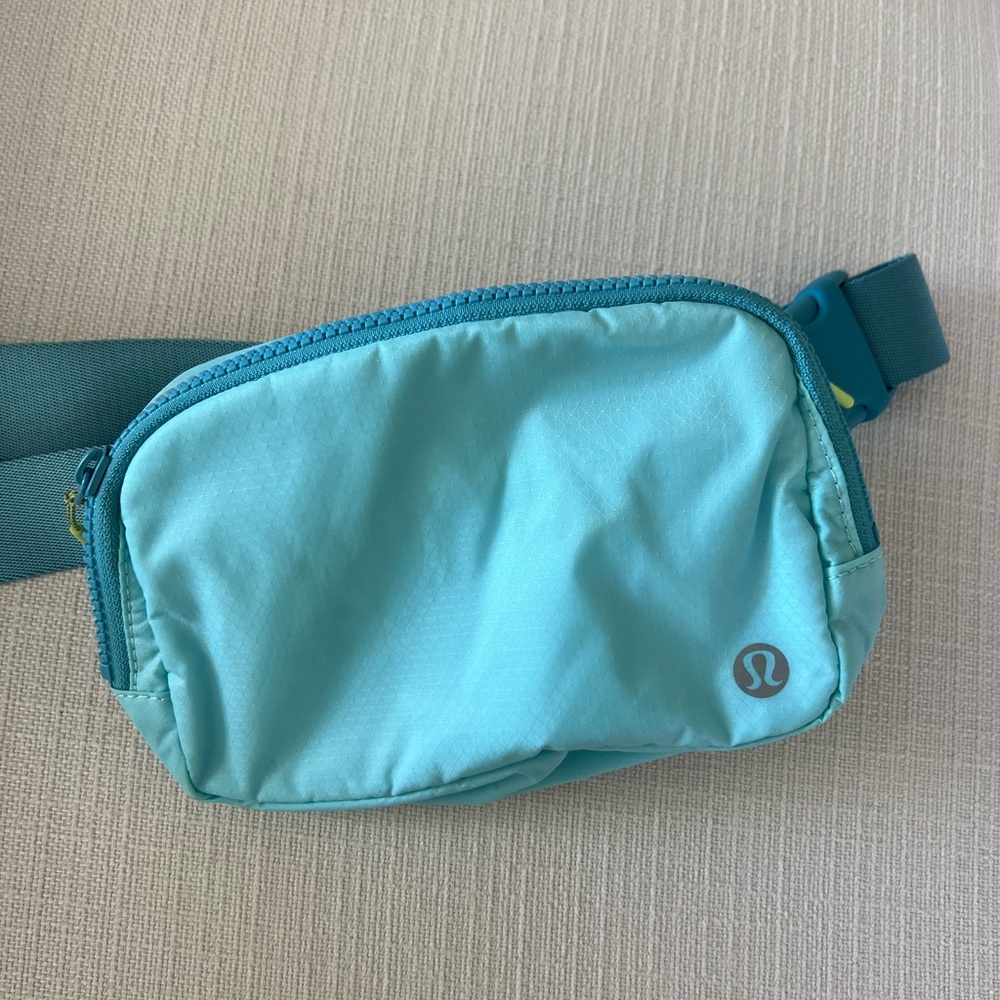 Lululemon Belt Bag